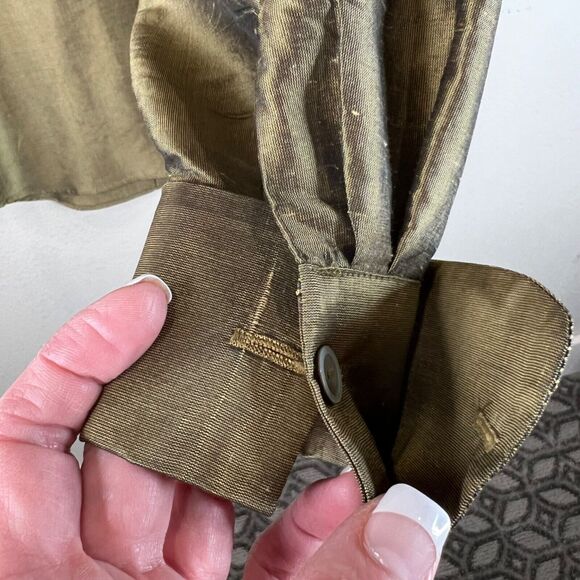 Valerie Stevens Pure Silk Button-Up Shirt Olive Green Size 8 Classic Luxe Staple - Picture 9 of 12